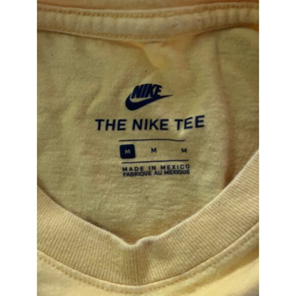 Nike Air Tee Men’s Yellow T Shirt Size M Leopard Tiger Stripe Print - Picture 4 of 4